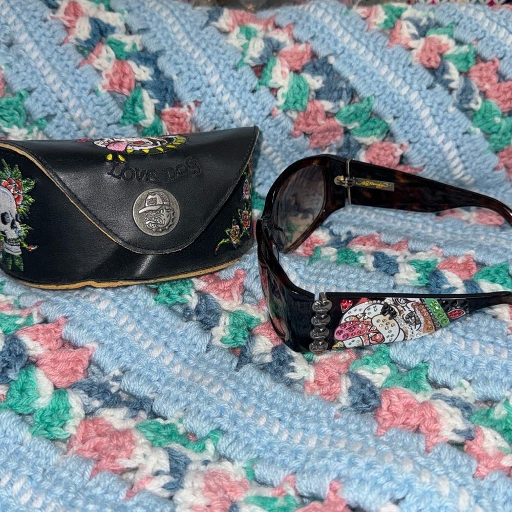 Vintage Ed Hardy Tattoo , True love /Bulldog Sunglasses